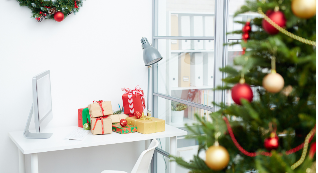 The Best Employee Holiday Gifts This Season